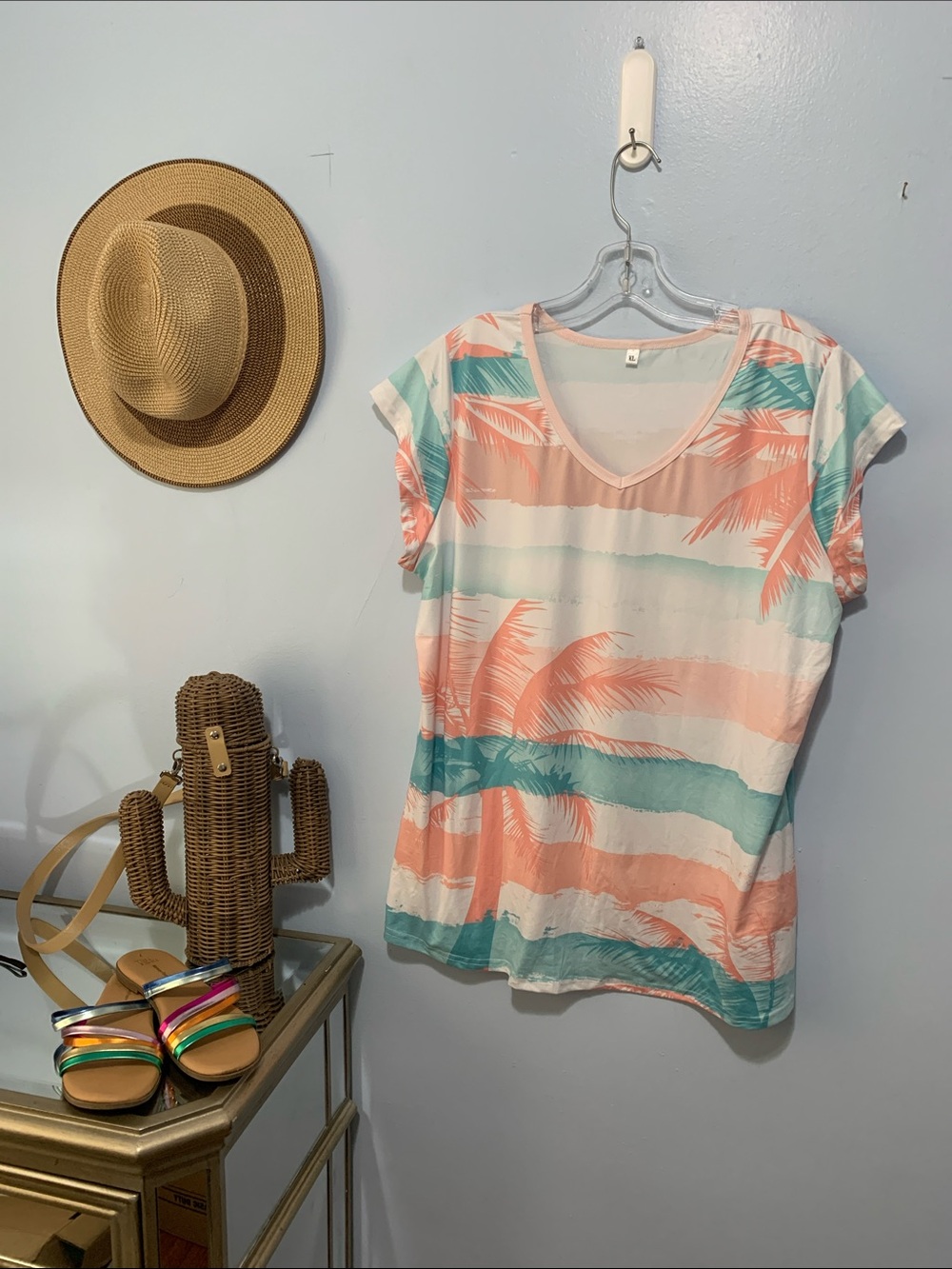 Peach and teal ocean print top size X-Large